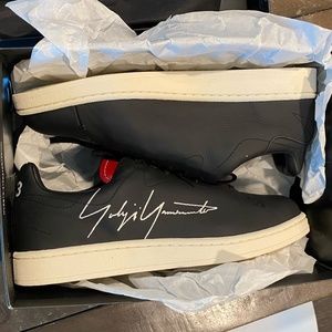 Y-3 Yohji Court black red white